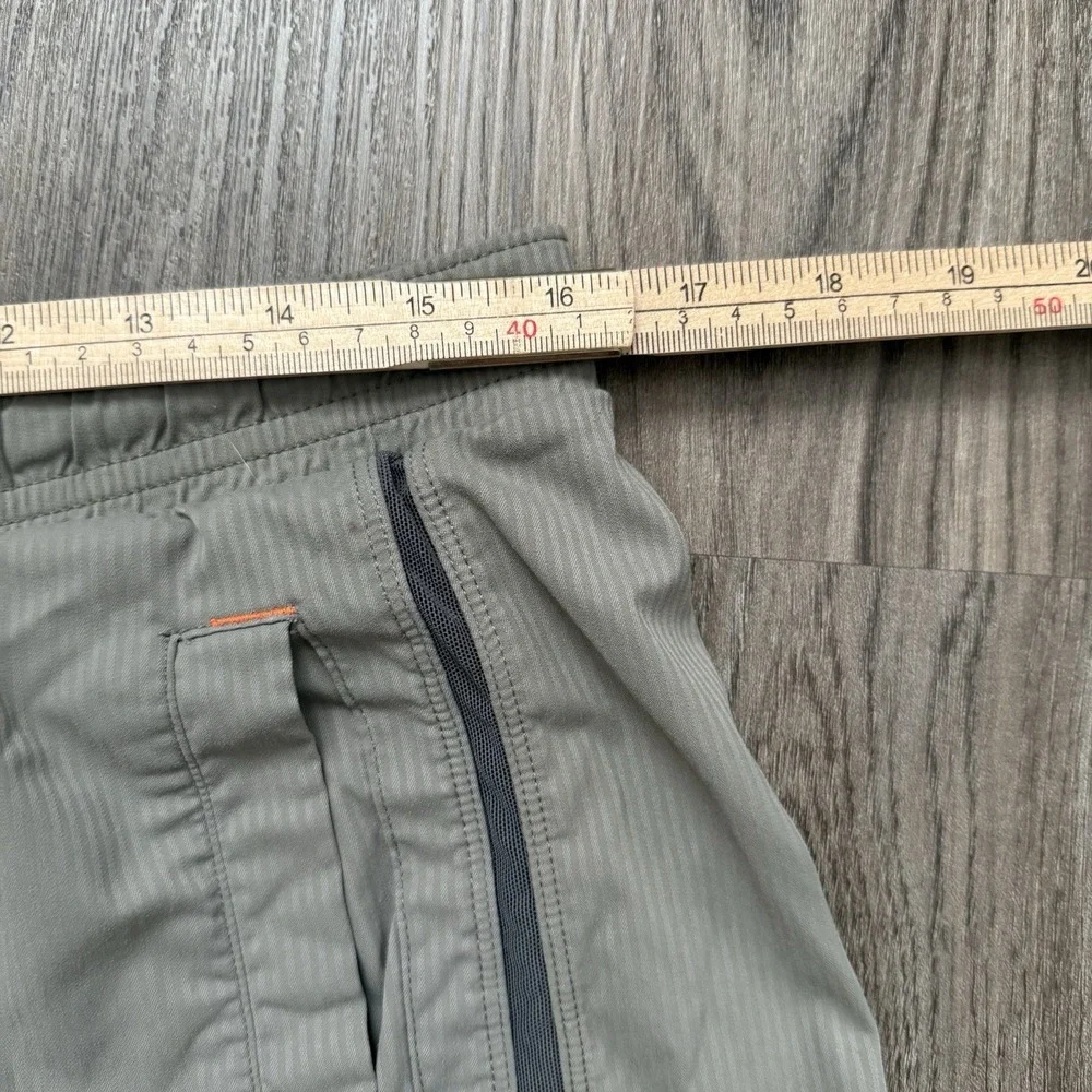 Lululemon Light Green Khaki Lined Drawstring 9